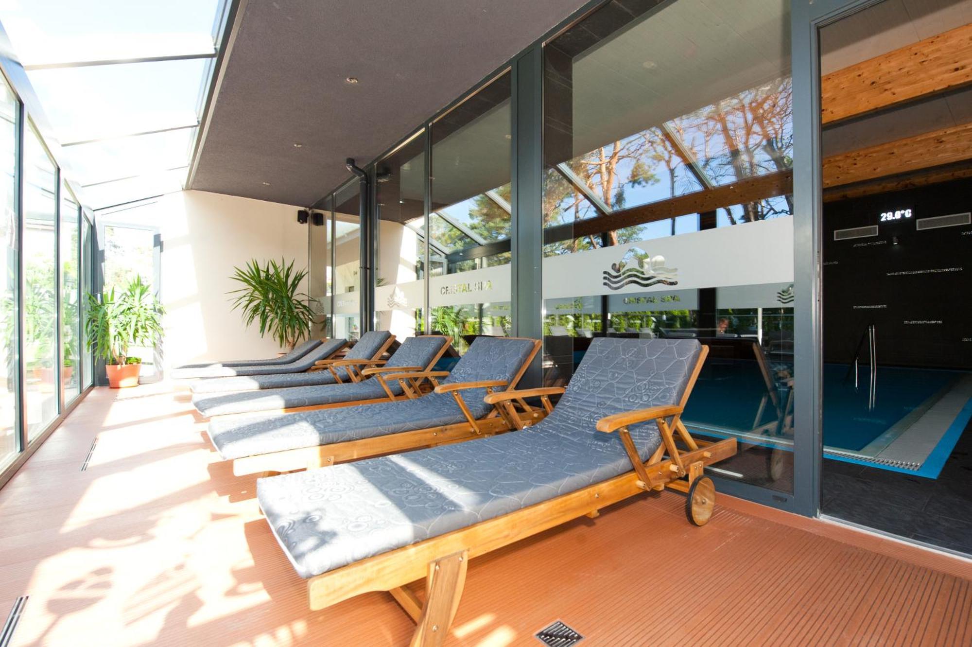 Cristal Spa Dzwirzyno Exterior photo